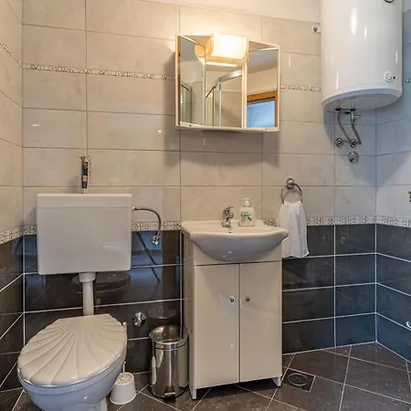 Apartment Jurasic Orlec