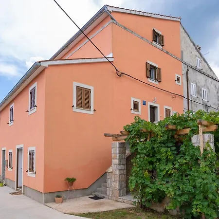 Jurasic Apartman Orlec