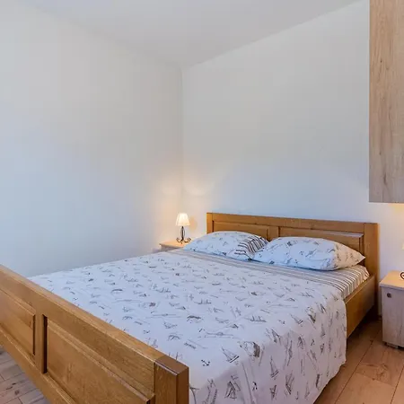 Jurasic Apartman