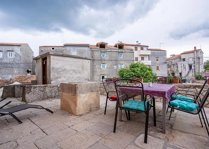 Apartment Jurasic Orlec